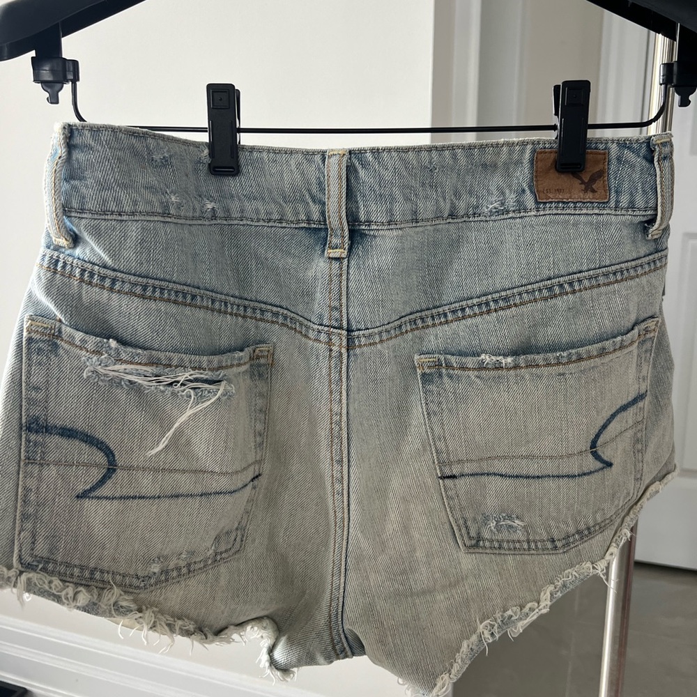 American eagle jean shorts (size 2)